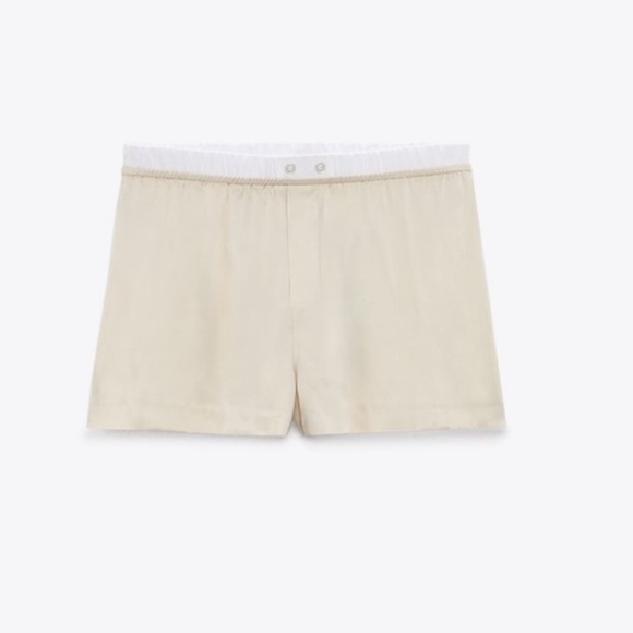 Co-Ord Satin Effect Short Set - Picture 8 of 9